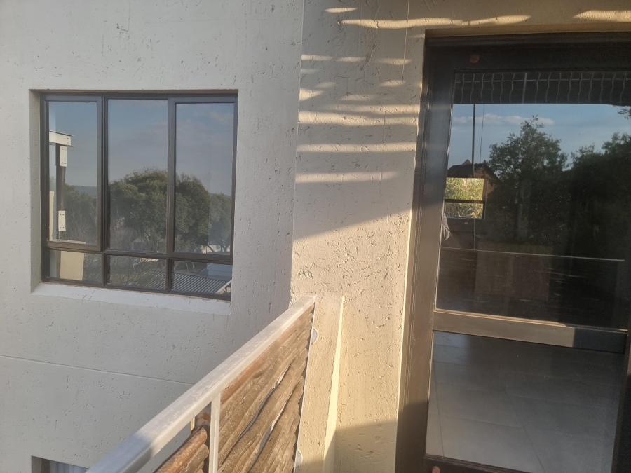 1 Bedroom Property for Sale in Lonehill Gauteng