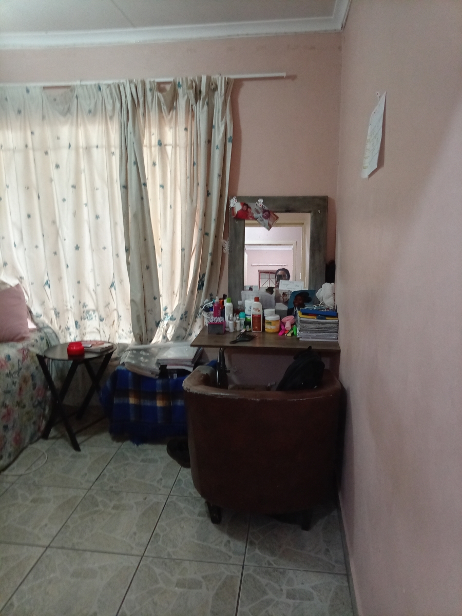 3 Bedroom Property for Sale in Lindo Park Gauteng