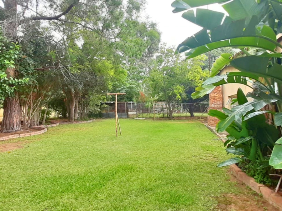 6 Bedroom Property for Sale in Bultfontein A H Gauteng