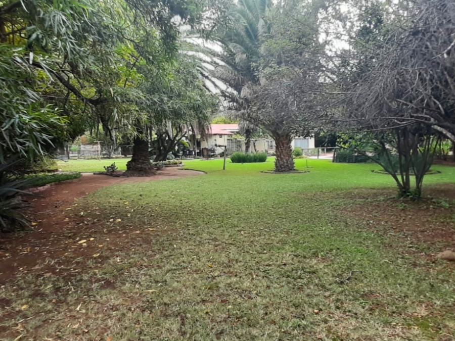 6 Bedroom Property for Sale in Bultfontein A H Gauteng