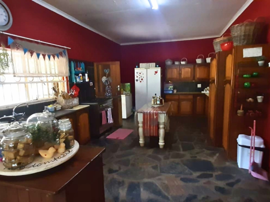 6 Bedroom Property for Sale in Bultfontein A H Gauteng