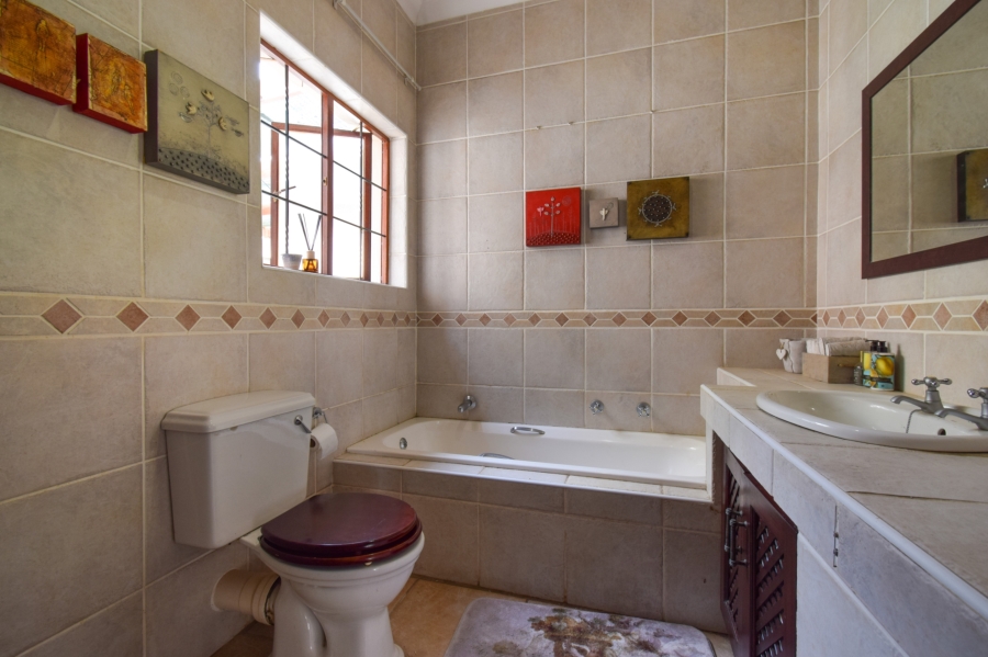 3 Bedroom Property for Sale in Moreleta Park Gauteng