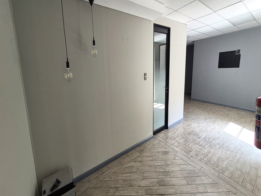 To Let commercial Property for Rent in Dunkeld Gauteng