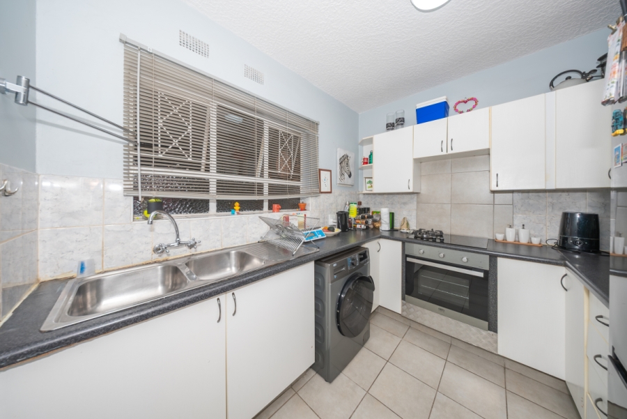 1 Bedroom Property for Sale in Edenvale Central Gauteng