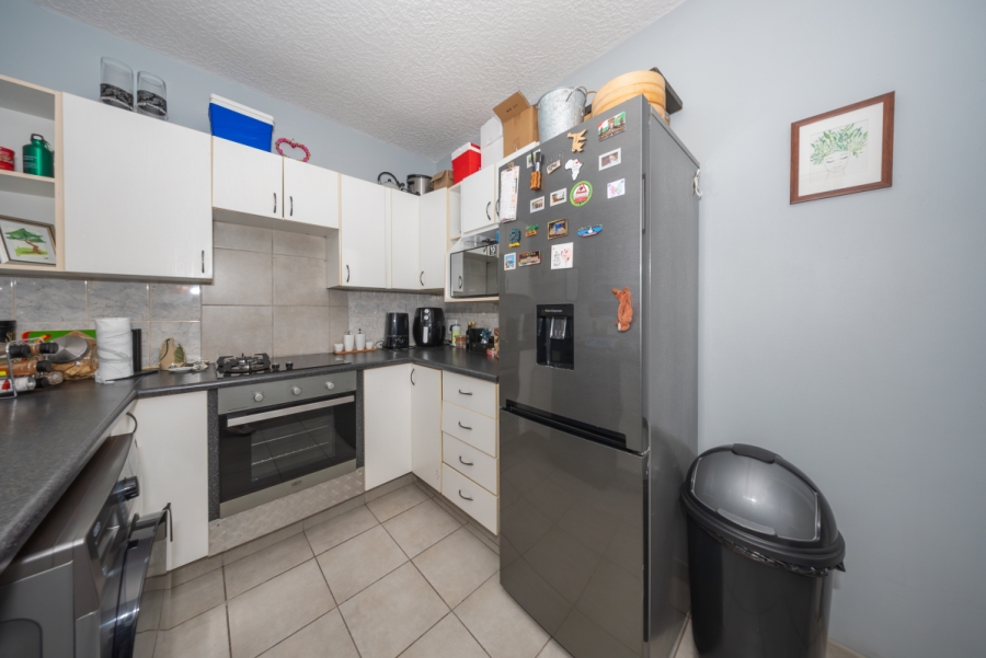 1 Bedroom Property for Sale in Edenvale Central Gauteng