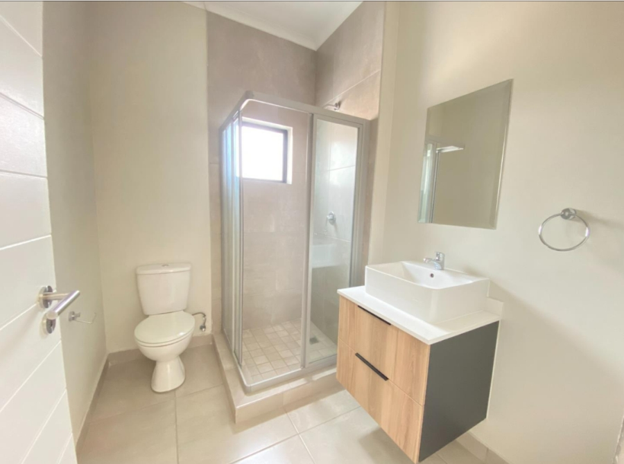 To Let 2 Bedroom Property for Rent in Glen Austin Gauteng