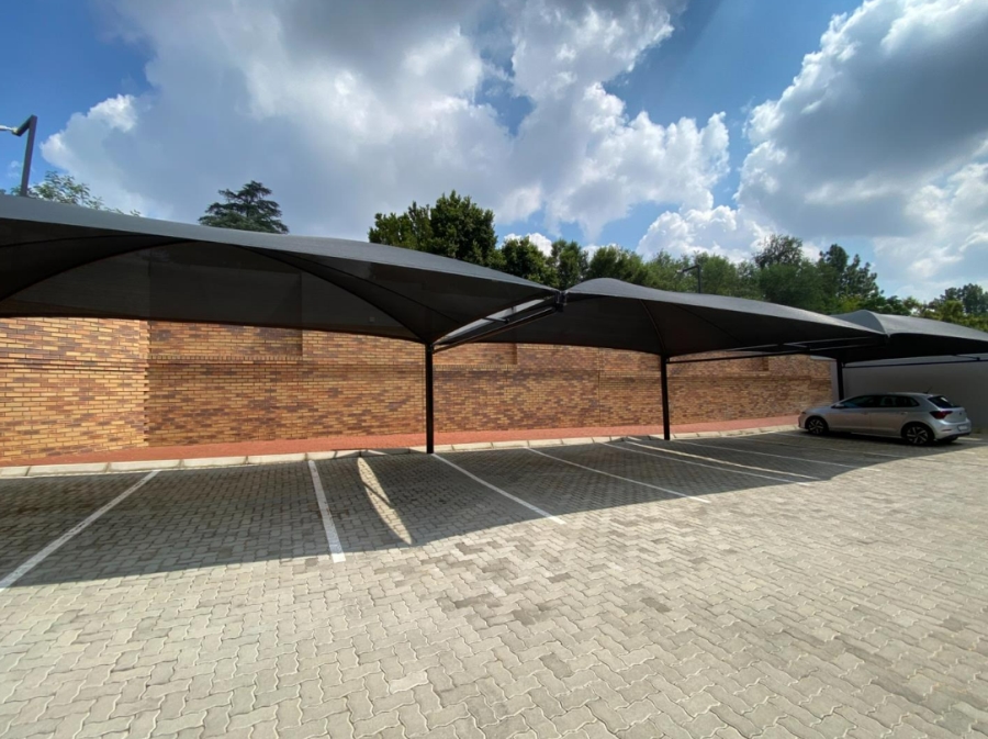 To Let 2 Bedroom Property for Rent in Glen Austin Gauteng