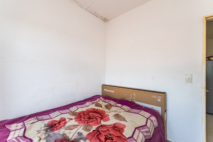 2 Bedroom Property for Sale in Fleurhof Gauteng