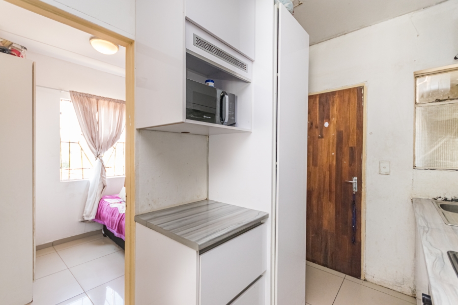 2 Bedroom Property for Sale in Fleurhof Gauteng