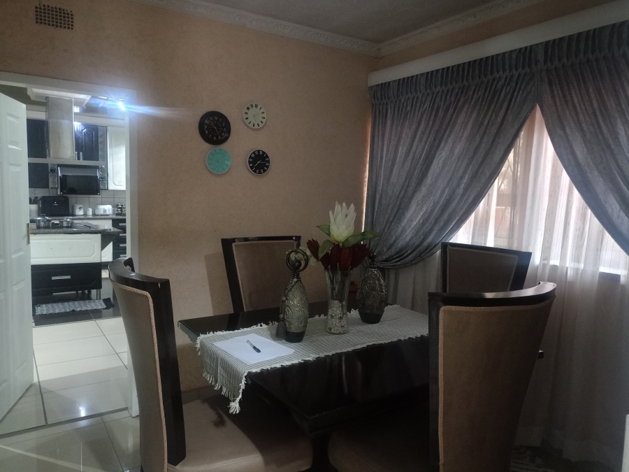 3 Bedroom Property for Sale in Vanderbijlpark CW 5 Gauteng