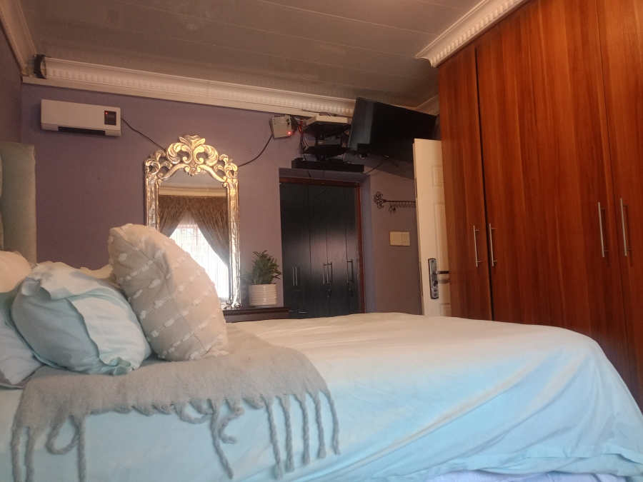 3 Bedroom Property for Sale in Vanderbijlpark CW 5 Gauteng