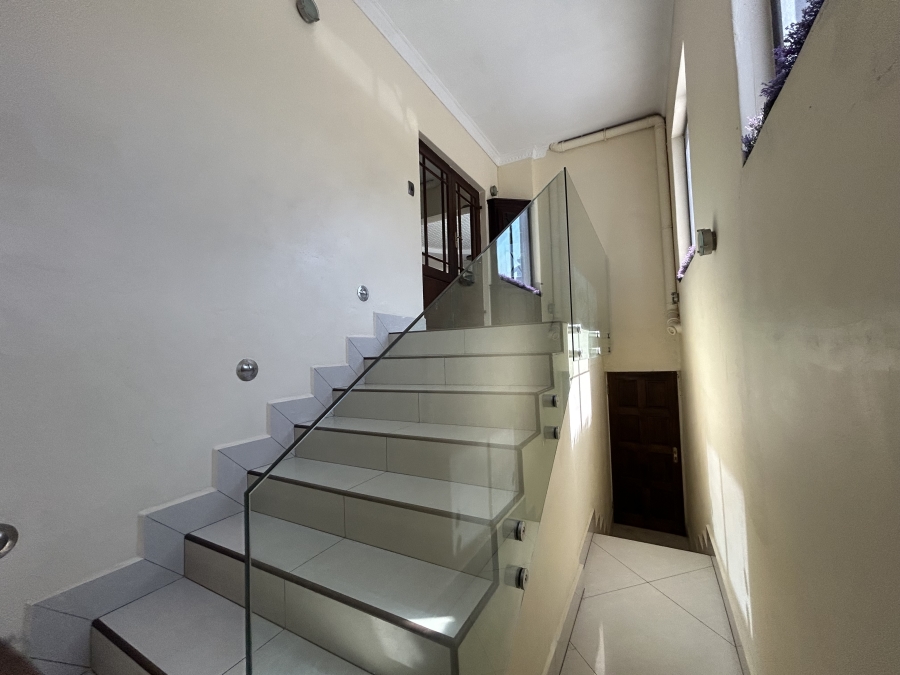 5 Bedroom Property for Sale in Northcliff Gauteng