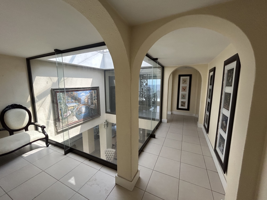 5 Bedroom Property for Sale in Northcliff Gauteng