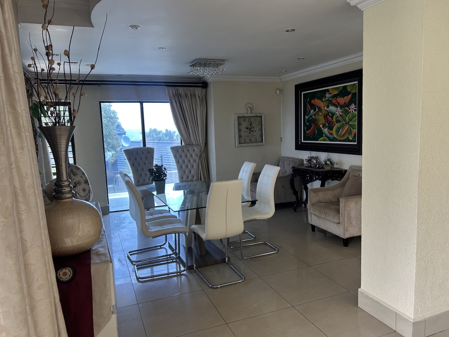 5 Bedroom Property for Sale in Northcliff Gauteng