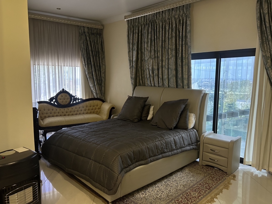 5 Bedroom Property for Sale in Northcliff Gauteng