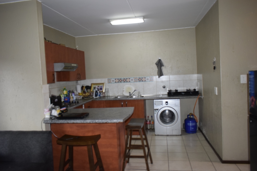 2 Bedroom Property for Sale in Comet Gauteng
