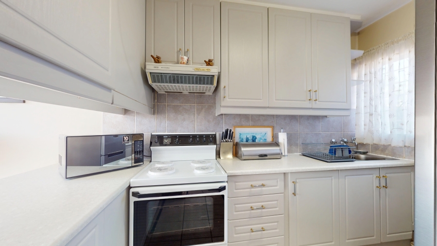 2 Bedroom Property for Sale in Freeway Park Gauteng