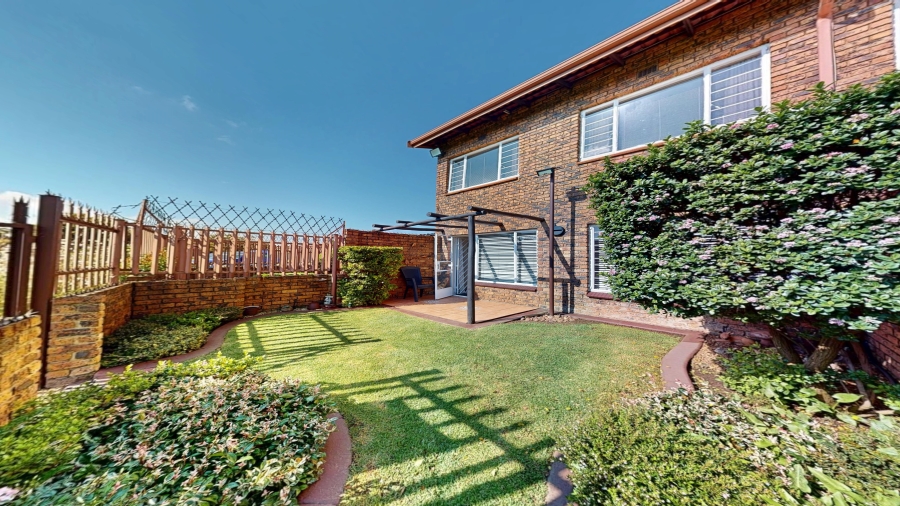 2 Bedroom Property for Sale in Freeway Park Gauteng