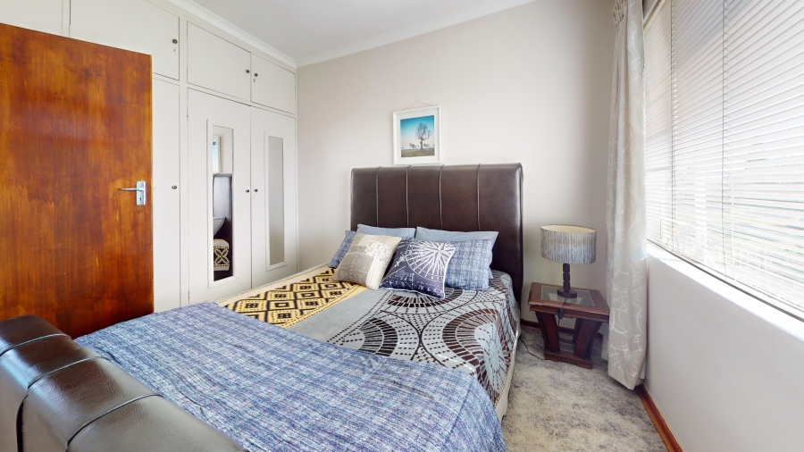 2 Bedroom Property for Sale in Freeway Park Gauteng