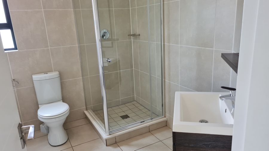 To Let 2 Bedroom Property for Rent in Modderfontein Gauteng