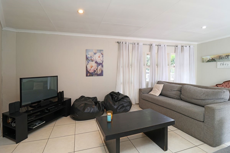 3 Bedroom Property for Sale in Hurlyvale Gauteng