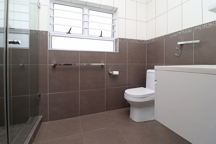 3 Bedroom Property for Sale in Hurlyvale Gauteng