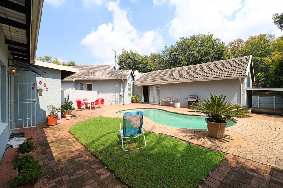 3 Bedroom Property for Sale in Hurlyvale Gauteng