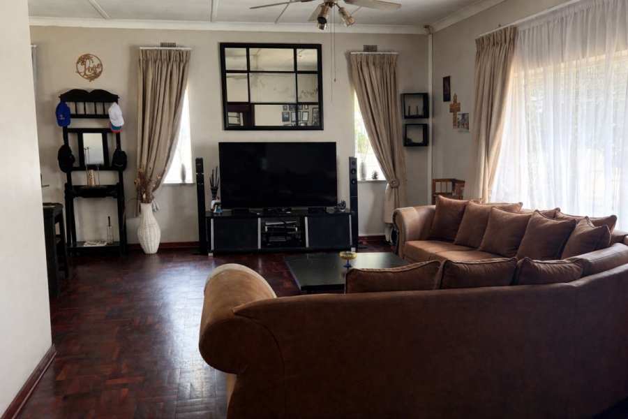 3 Bedroom Property for Sale in Hurlyvale Gauteng