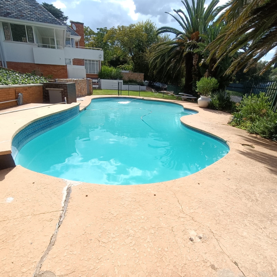 To Let 2 Bedroom Property for Rent in Emmarentia Gauteng