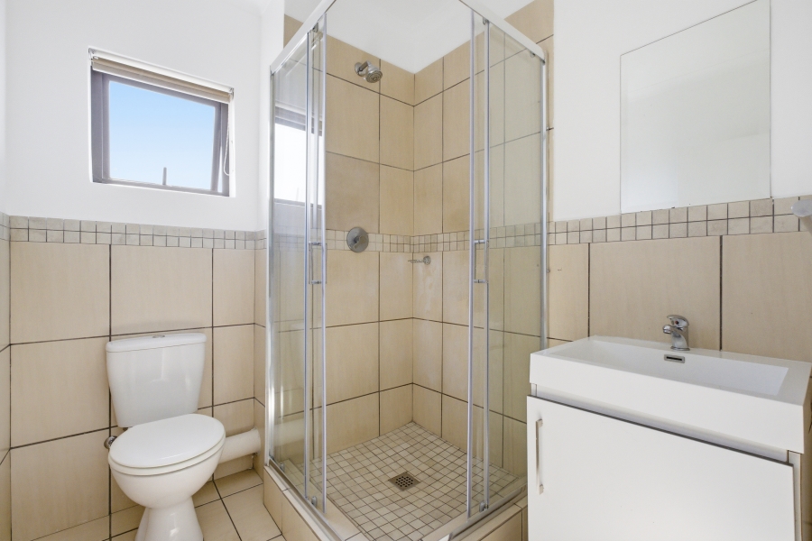 2 Bedroom Property for Sale in Barbeque Downs Gauteng