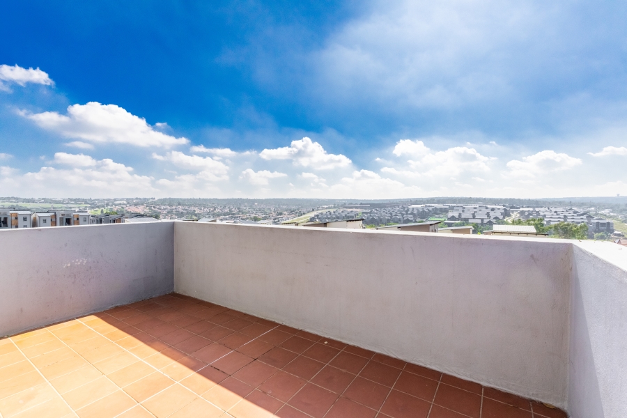 2 Bedroom Property for Sale in Barbeque Downs Gauteng