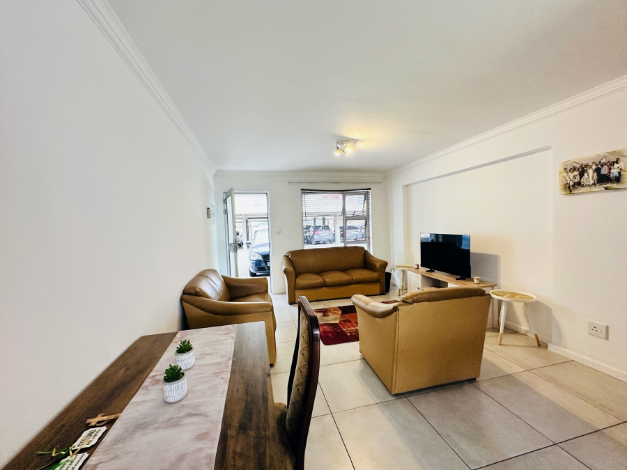 2 Bedroom Property for Sale in Lambton Gauteng