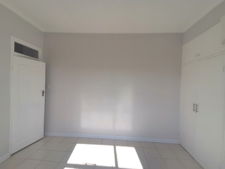 2 Bedroom Property for Sale in Brackenhurst Gauteng