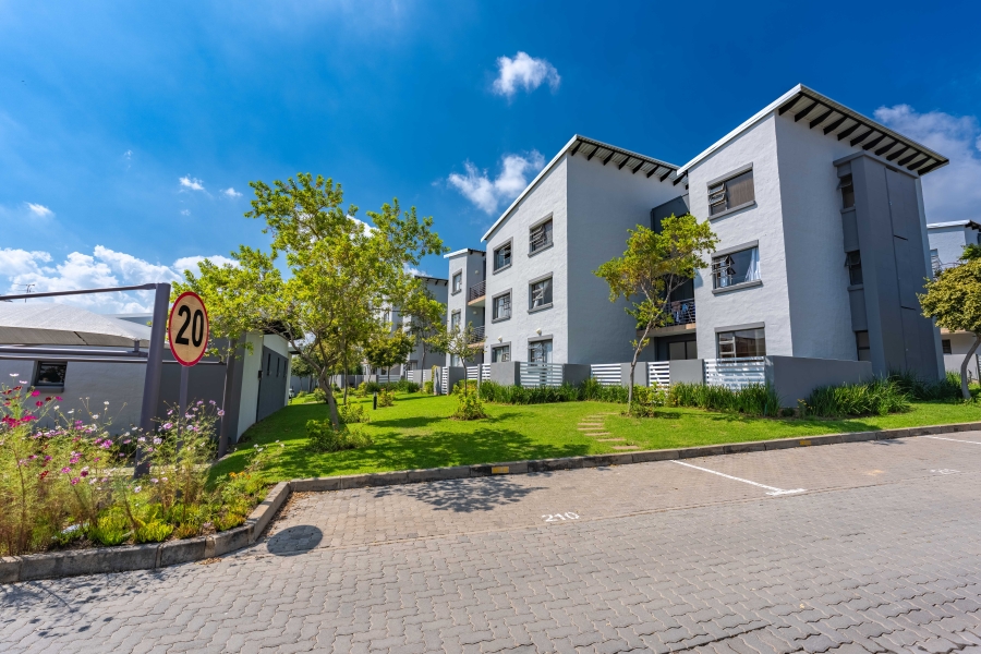 2 Bedroom Property for Sale in Dainfern Gauteng