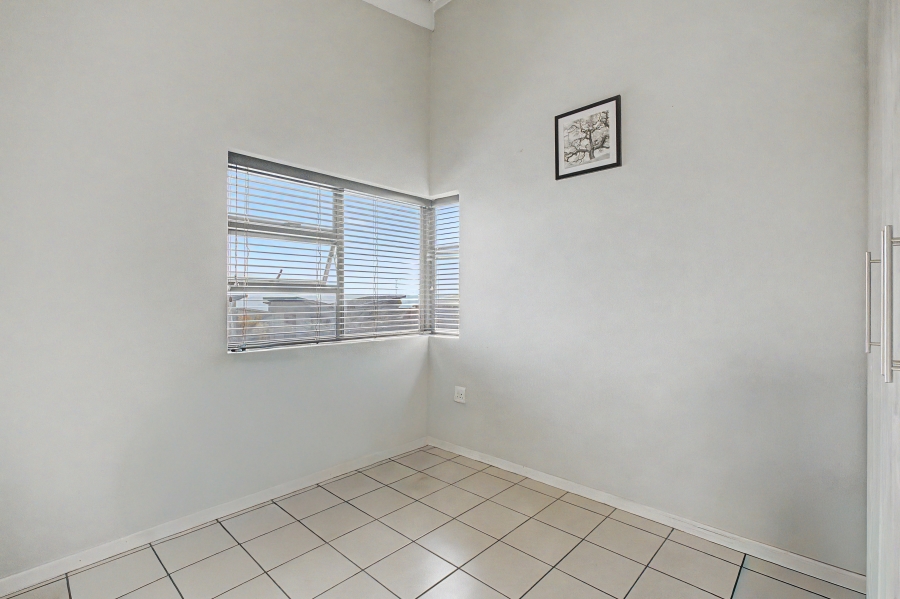 2 Bedroom Property for Sale in Dainfern Gauteng