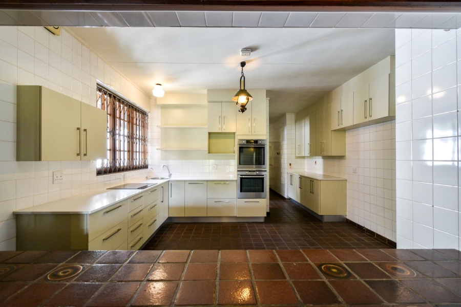 4 Bedroom Property for Sale in Waterkloof Heights Gauteng