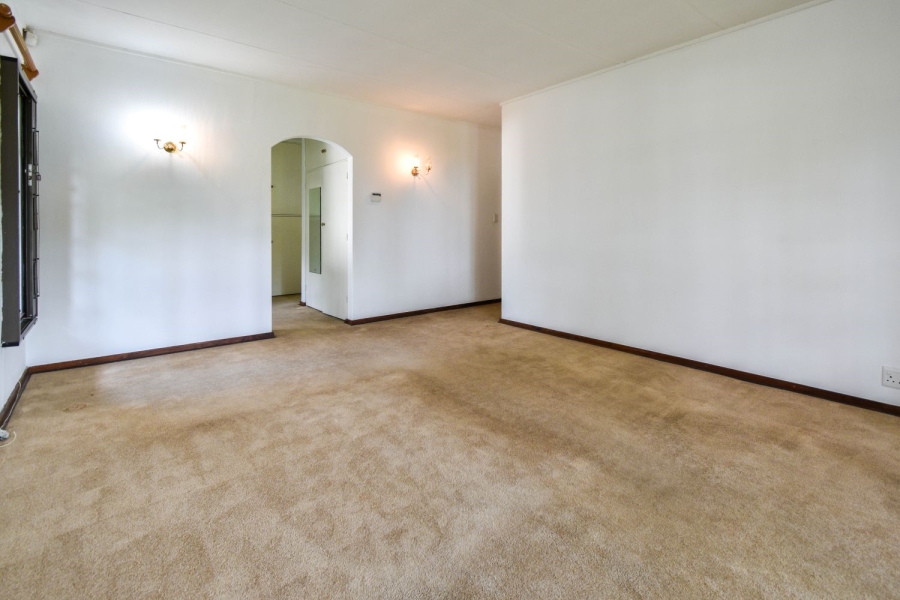 4 Bedroom Property for Sale in Waterkloof Heights Gauteng