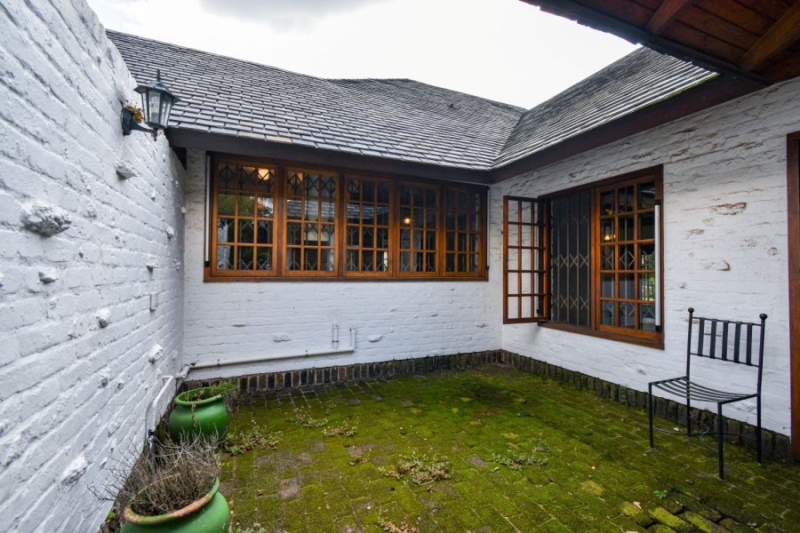 4 Bedroom Property for Sale in Waterkloof Heights Gauteng