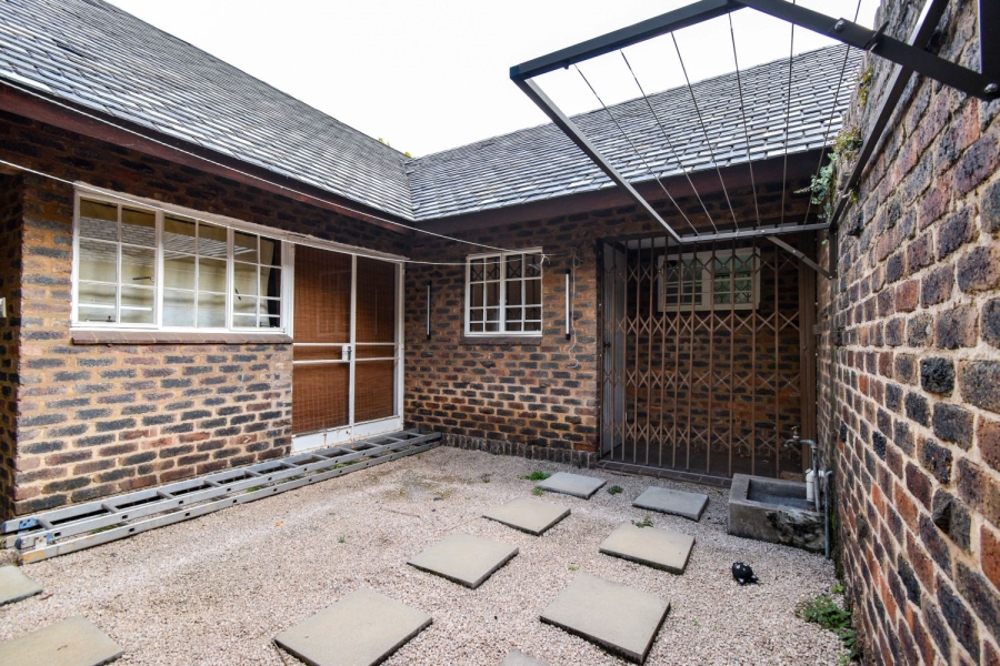 4 Bedroom Property for Sale in Waterkloof Heights Gauteng