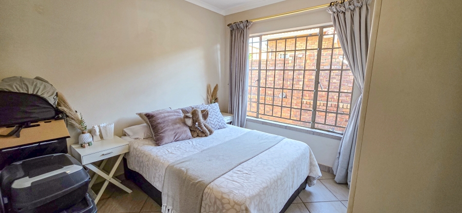 3 Bedroom Property for Sale in Magalieskruin Gauteng