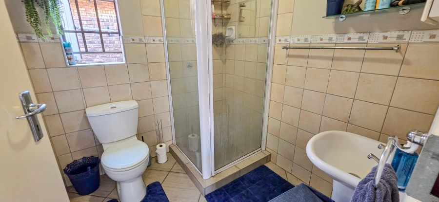3 Bedroom Property for Sale in Magalieskruin Gauteng
