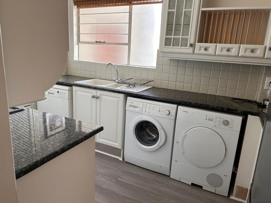 2 Bedroom Property for Sale in Sandhurst Gauteng