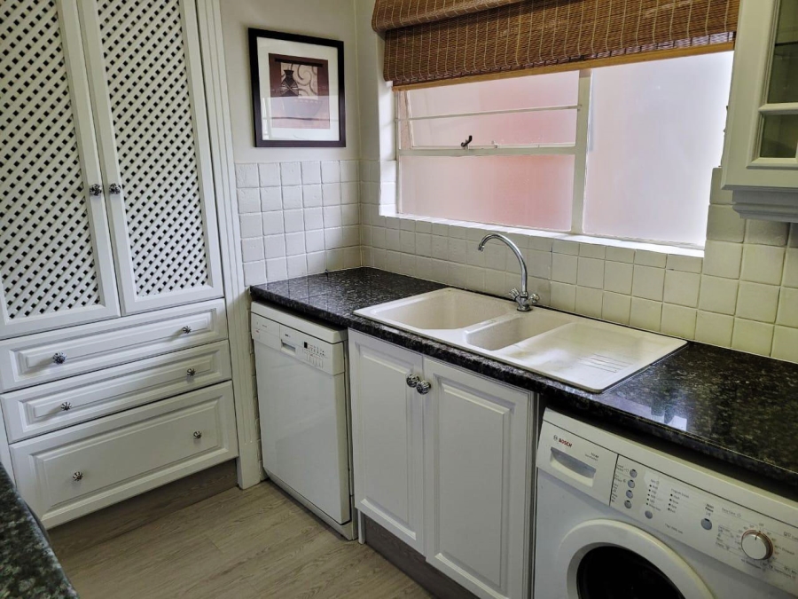 2 Bedroom Property for Sale in Sandhurst Gauteng