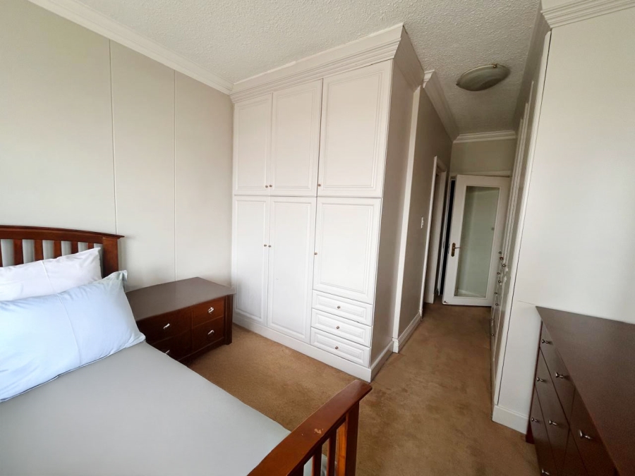 2 Bedroom Property for Sale in Sandhurst Gauteng