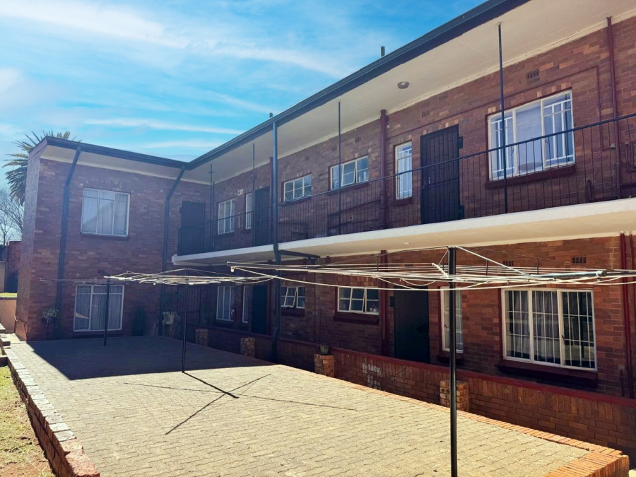 To Let 1 Bedroom Property for Rent in Primrose Gauteng