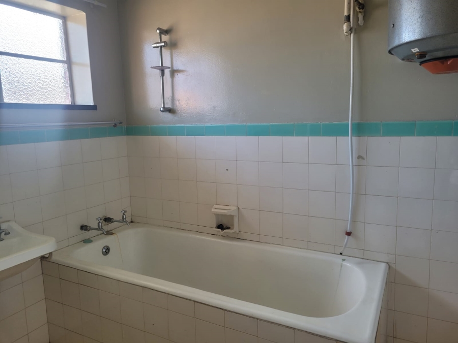 To Let 1 Bedroom Property for Rent in Primrose Gauteng
