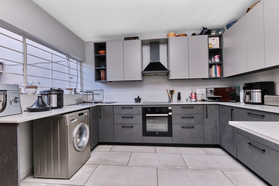 3 Bedroom Property for Sale in Morningside Manor Gauteng