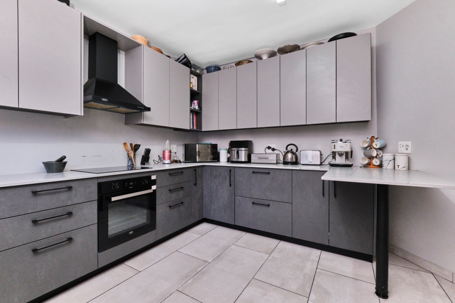 3 Bedroom Property for Sale in Morningside Manor Gauteng