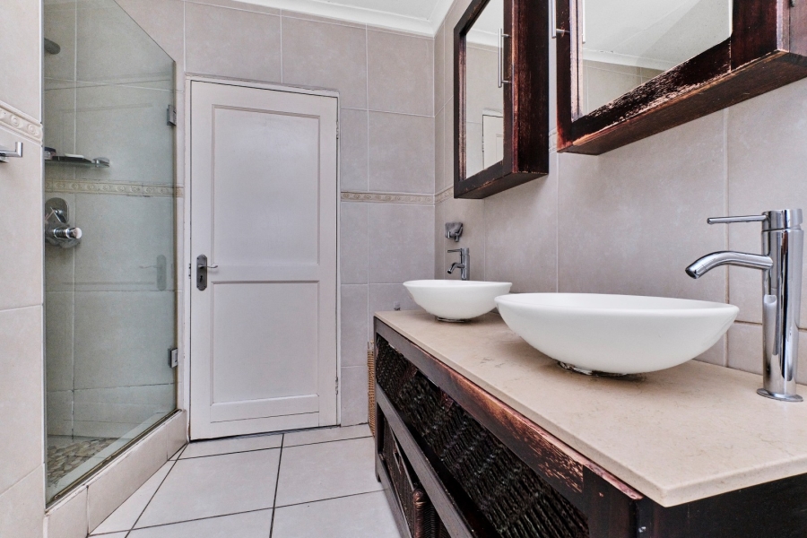 3 Bedroom Property for Sale in Morningside Manor Gauteng