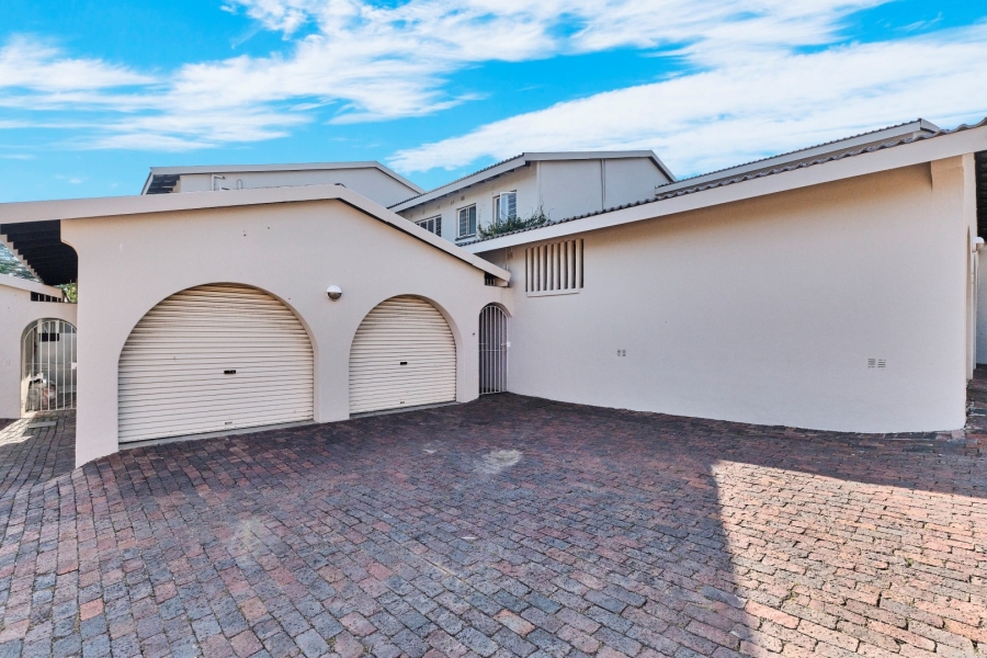 3 Bedroom Property for Sale in Morningside Manor Gauteng